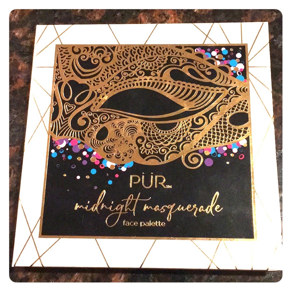 Pür Midnight Masquerade Face Pallet